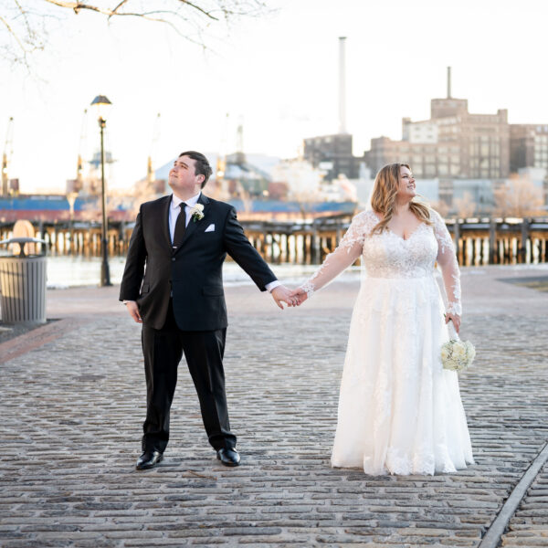 Jess & Chris’ Cozy Downtown Baltimore Wedding