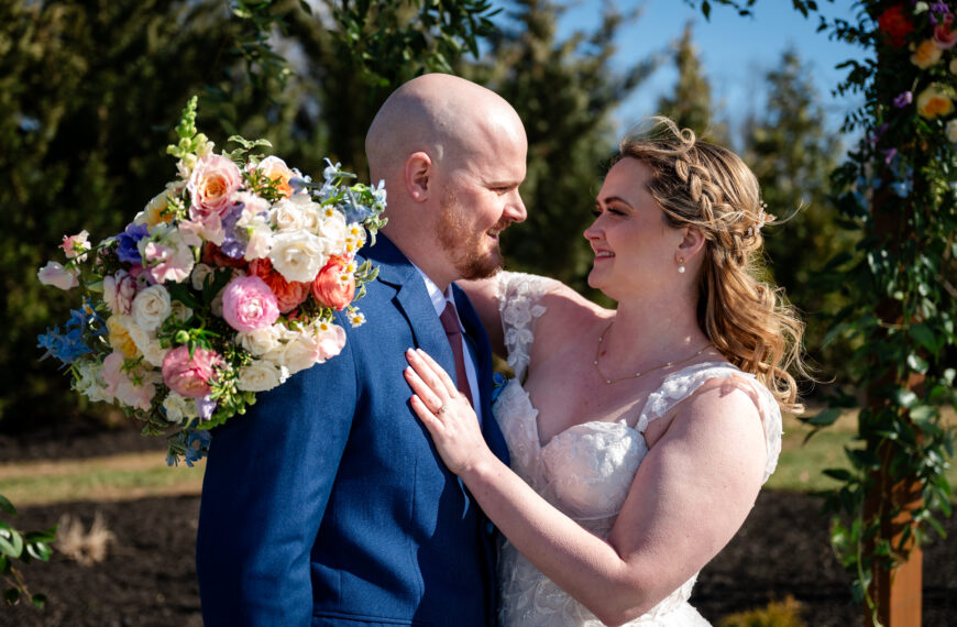 How to Feel Comfortable in Front of the Camera on Your Wedding Day