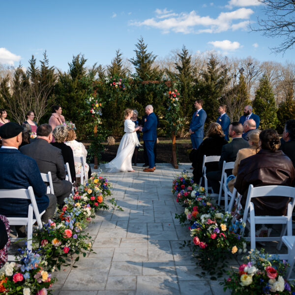 Kelly & Robert’s Windy but Wonderful Wedding at Halcyon Watson