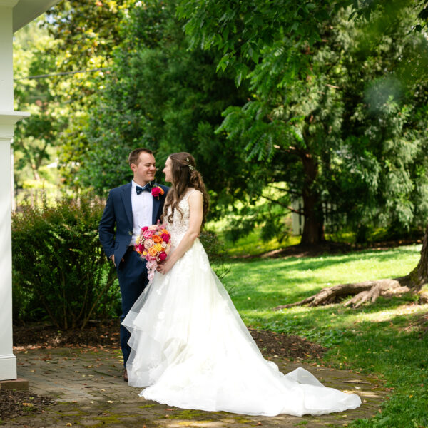 Melody & Oscar’s Elegant Trummer’s Wedding in Clifton, VA