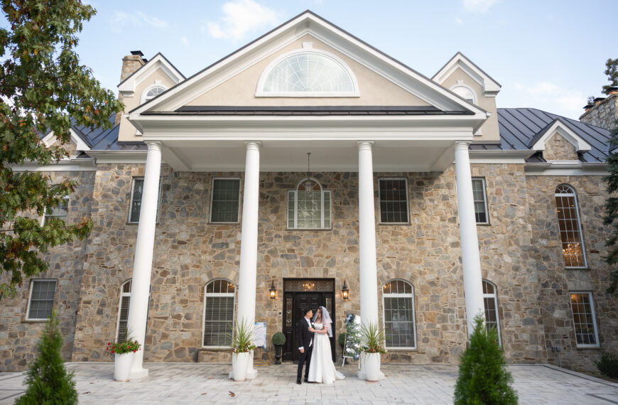 Love Blooms at Bluemont Estate: Kendall & Wattana’s Beautiful Wedding Day