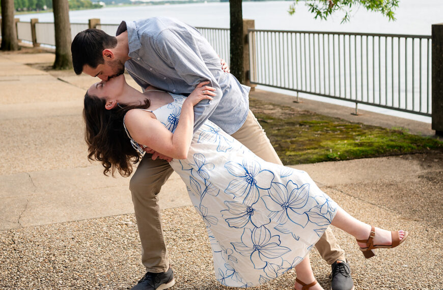 Elizabeth and Mike | Washington, DC Engagement Session